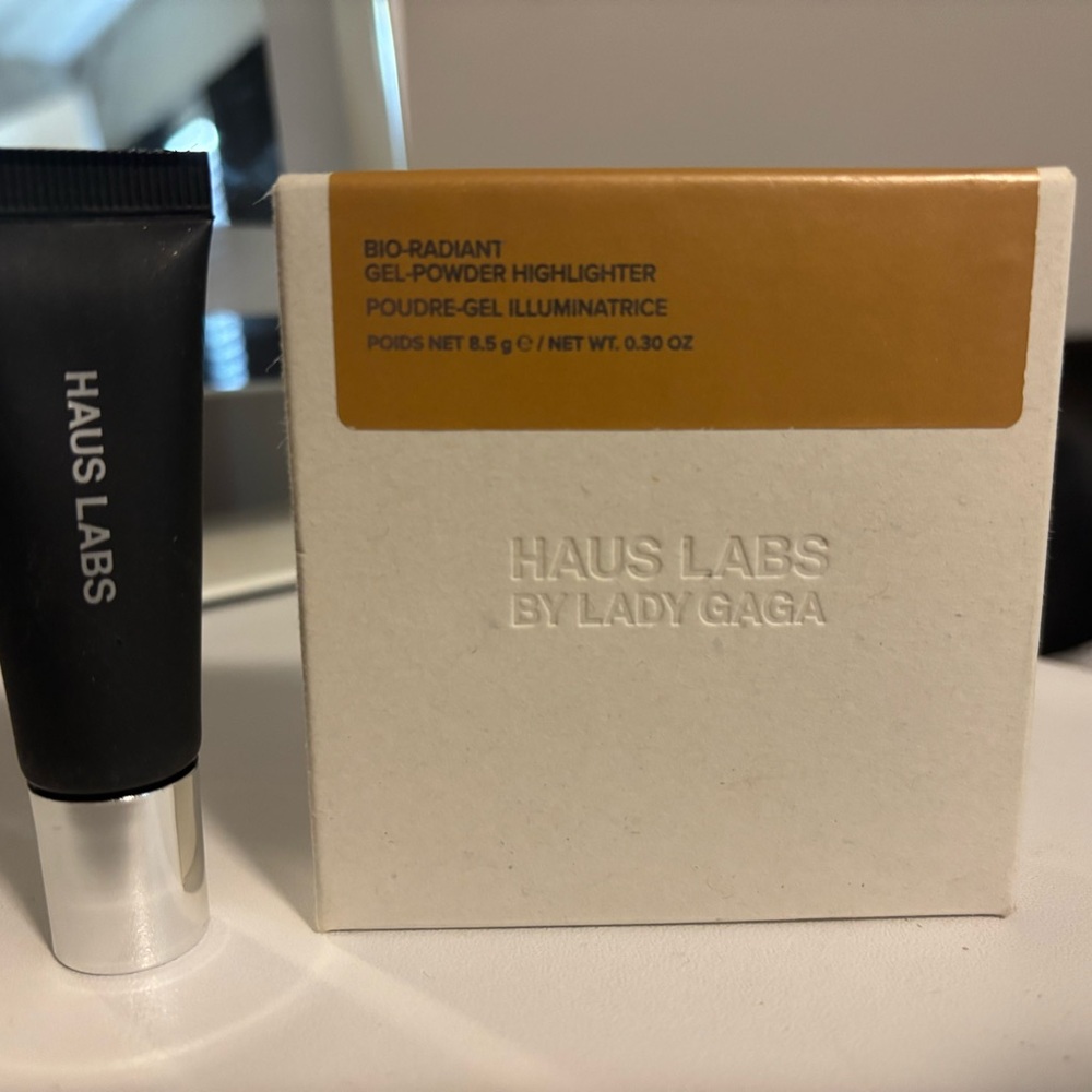 Haus Labs Bio-Radiant Highlighter